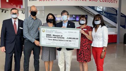 SMUD: Museum of Science and Curiosity Check Presentation